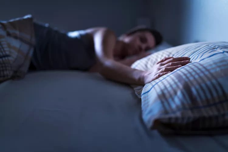 Coping With Loneliness in Long-Distance Love