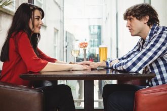 How to Initiate Conversation with Someone