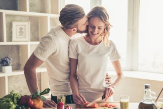 How to Keep Dating Fun in Long-Term Relationships
