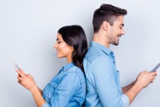 100 Texting Habits That Make People Like You