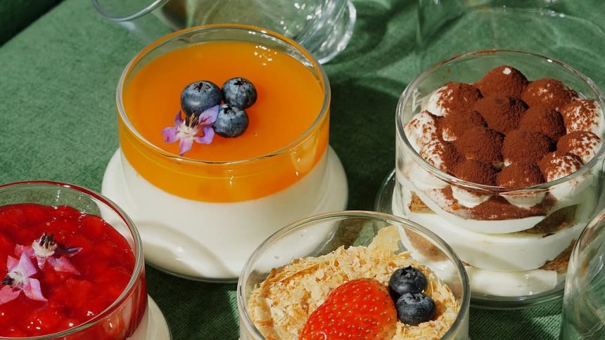 Easy Desserts You Can Make in 10 Minutes