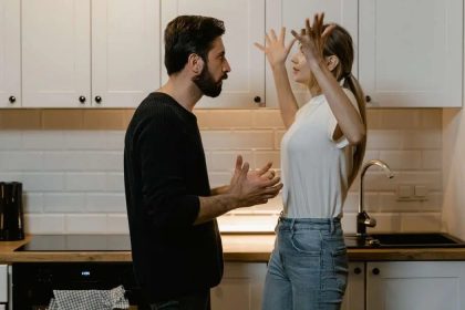 How Reflection Turns Arguments into Connection