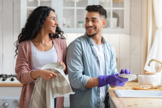Little Things Couples Do That Feel Monumental
