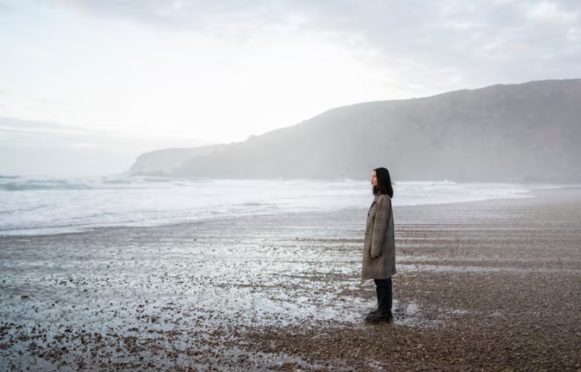Why We Hold on to People Who Aren’t There