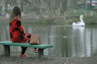Signs You Are Stuck in a Past Relationship Emotionally