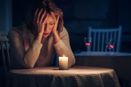 Why Late-Night Thoughts Feel So Emotional