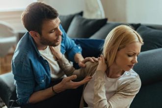Emotional Signs of Broken Relationship Explained